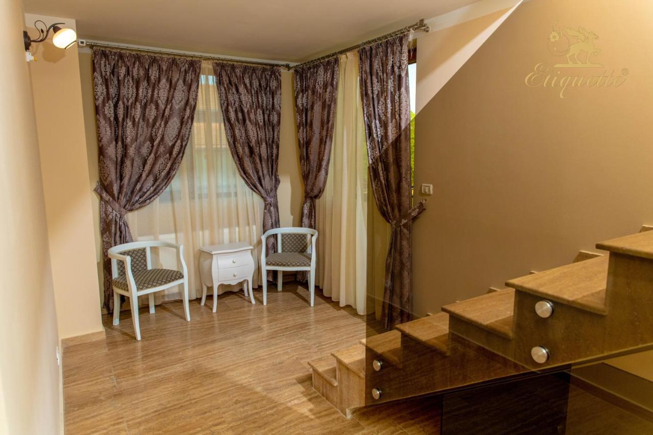 Villa Etiquette Deva Esterno foto