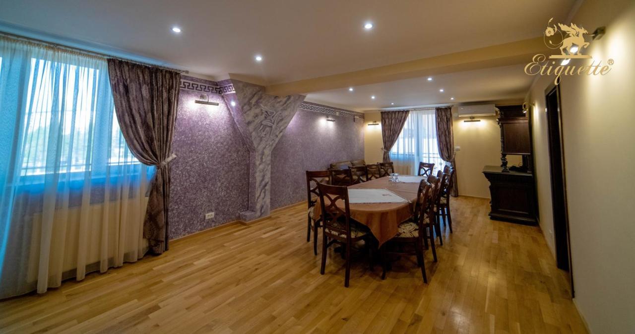Villa Etiquette Deva Esterno foto