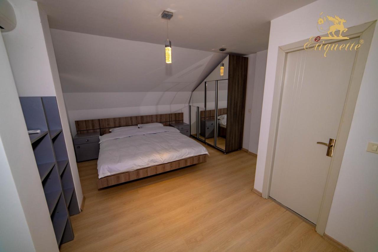 Villa Etiquette Deva Esterno foto